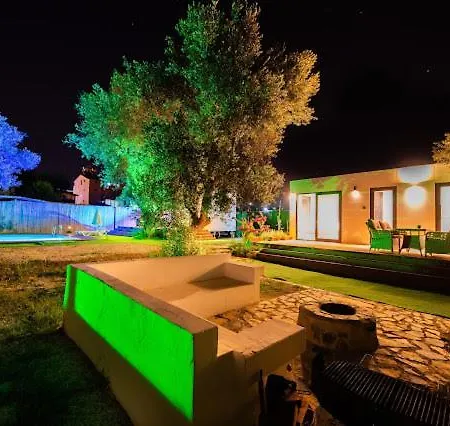 Hotel Merkezde Havuzlu 2 Aileye Uygun Fethiye